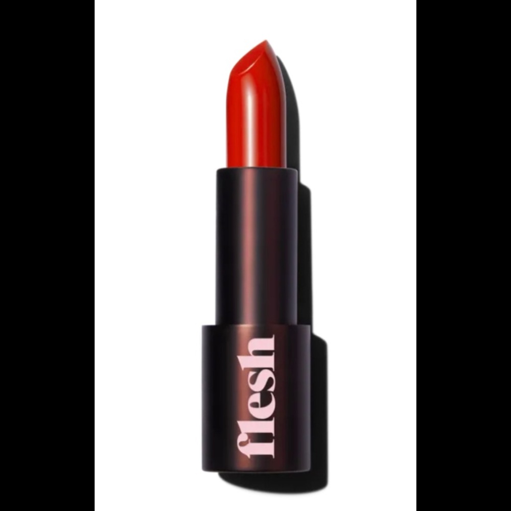 NWT Strong Flesh Coral Lipstick in Soul💄 💋